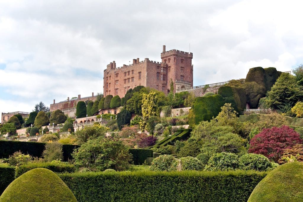 Powis Castle Histories and Castles