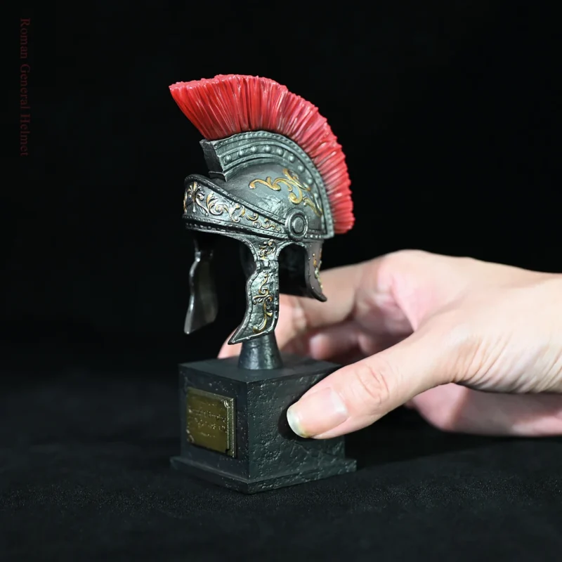 Roman General Helmet Replica – Hand-Painted 13cm Resin Display Model