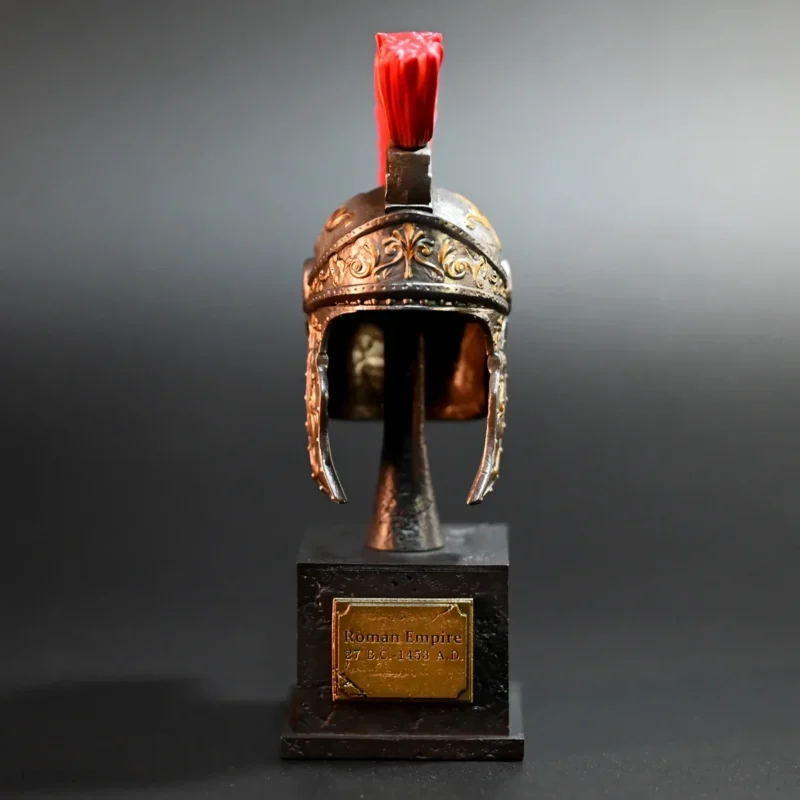 Roman General Helmet Replica – Hand-Painted 13cm Resin Display Model