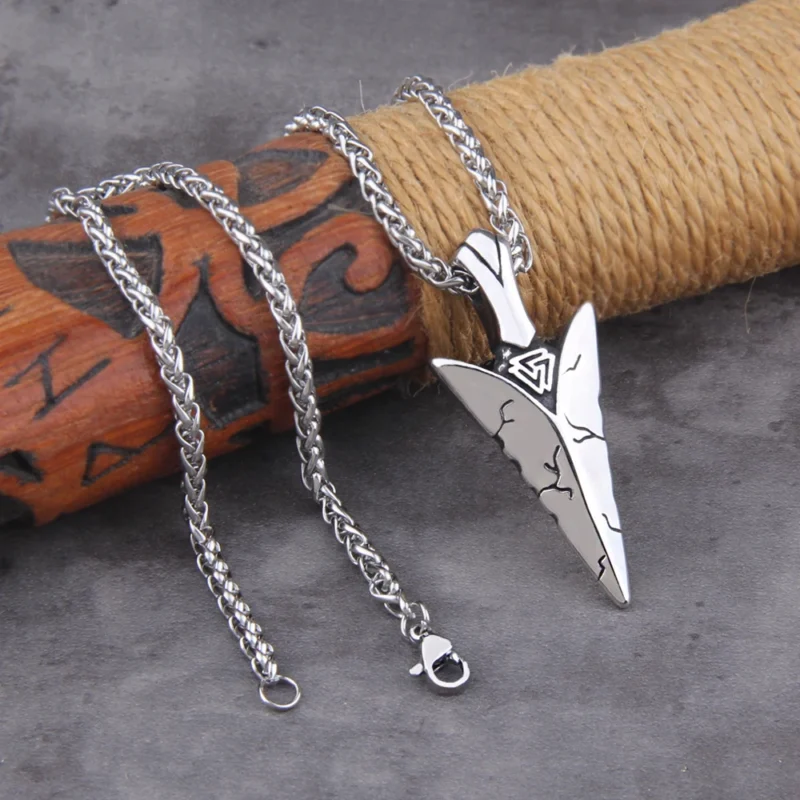 Viking Spear Necklace – Norse Rune Pendant - Image 4