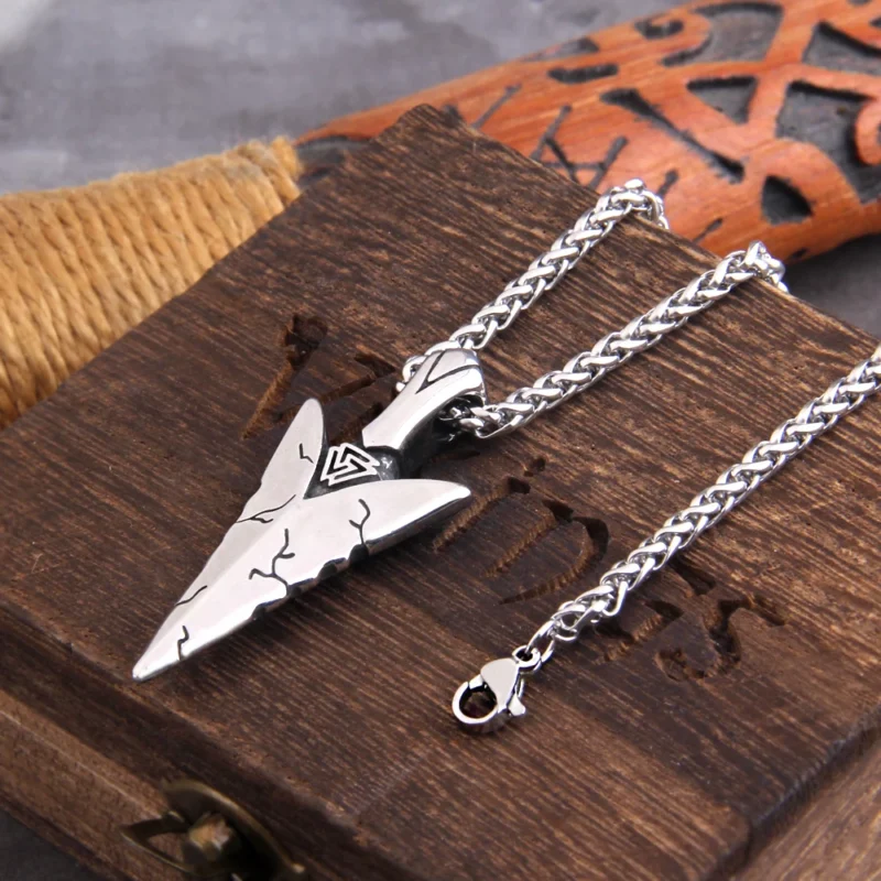 Viking Spear Necklace – Norse Rune Pendant - Image 2